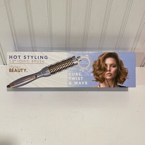 Cortex Beauty Womens Temperature Control Hot Styling 1.5" Ionic Brush Blue OS